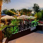 Mobil 6 Pers - Terrasse - Confort - Api-1-52-1615 * Mezos